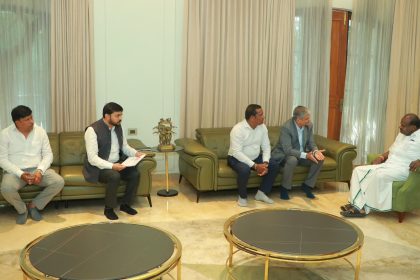 ಬೃಹತ್ ‘ಗಿಗಾ ಫ್ಯಾಕ್ಟರಿ’: ಹೆಚ್.ಡಿ. ಕುಮಾರಸ್ವಾಮಿ ಅವರೊಂದಿಗೆ ಎಕ್ಸೈಡ್ ಎನರ್ಜಿ ನಿಯೋಗ ಚರ್ಚೆ