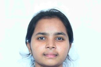 ಕಷ್ಟಗಳ ಕಡಲಲ್ಲೂ ಅರಳಿದ ಪ್ರತಿಭೆ: ಅಡುಗೆ ಕೆಲಸ ಮಾಡುವ ತಾಯಿಯ ಮಗಳ ಅಸಾಧಾರಣ ಸಾಧನೆ