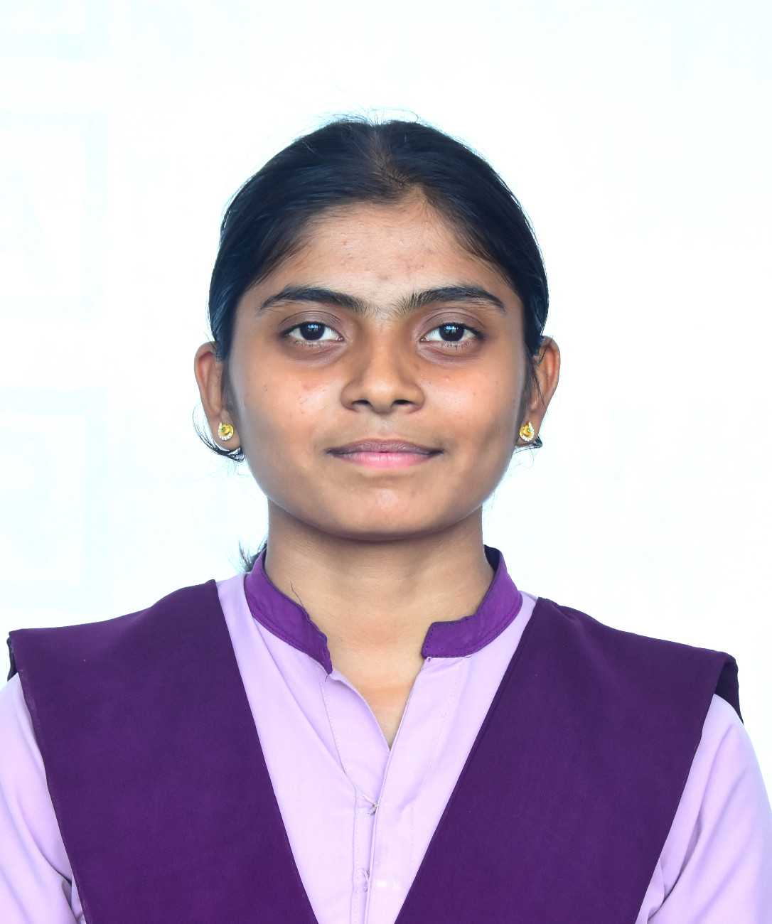 ಸಾಧನೆಗೆ ಅಡ್ಡಿಯಾಗದ ಬಡತನ: ಗ್ರಾಮೀಣ ಪ್ರತಿಭೆ ಯಶಸ್ವಿನಿಯ ಅಮೋಘ ಯಶಸ್ಸು!